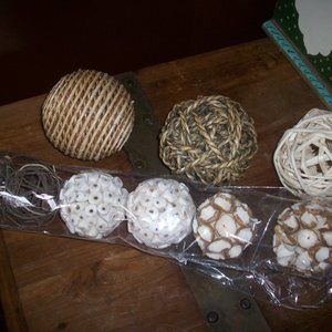 9pc Decorative Twine Wickerball Rattan Balls 2/4" Size Country Table Decoration